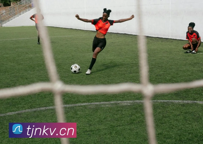 emc易倍官方旗舰店APP 高清赛事图